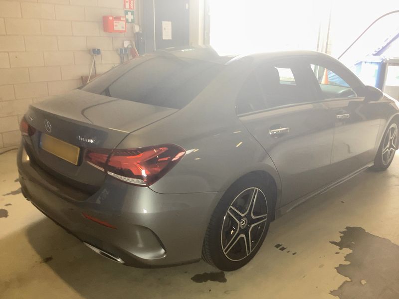 Mercedes-Benz A-Klasse Limousine A 220 4Matic AMG Line 2020 – снимка 8