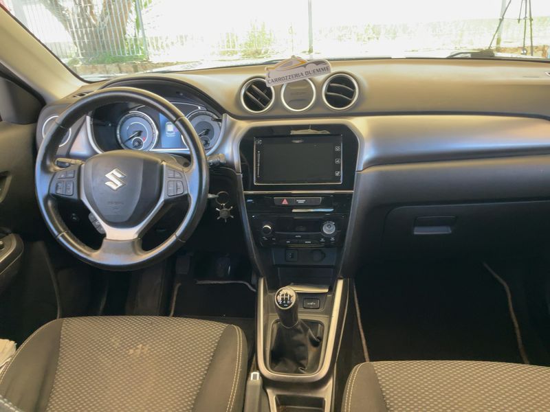 Suzuki Vitara 1.0 BoosterJet Star View 4x2 2019 – снимка 17