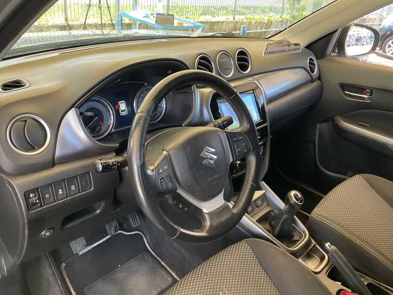 Suzuki Vitara 1.0 BoosterJet Star View 4x2 2019 – снимка 30