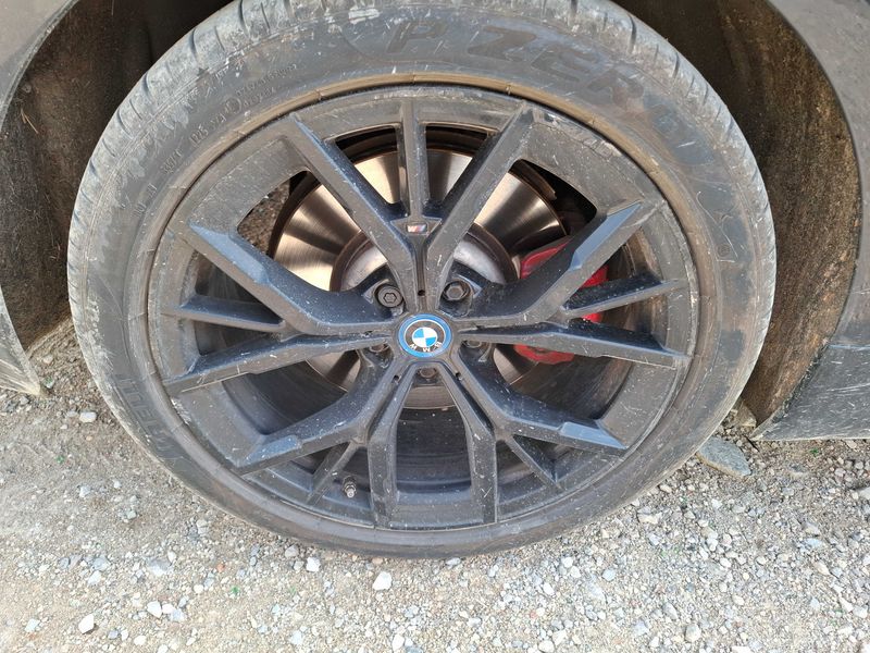 BMW 5er 545e xDrive M Sport 2022 – снимка 24