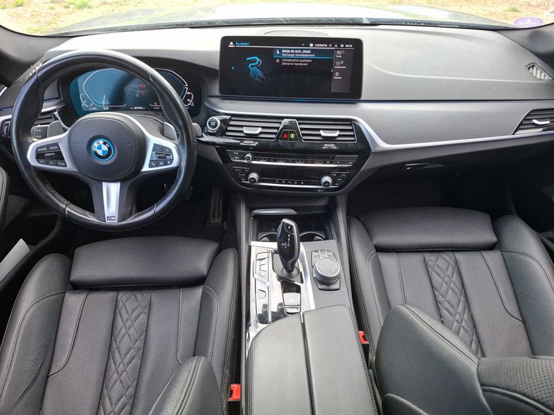 BMW 5er 545e xDrive M Sport 2022 – снимка 11