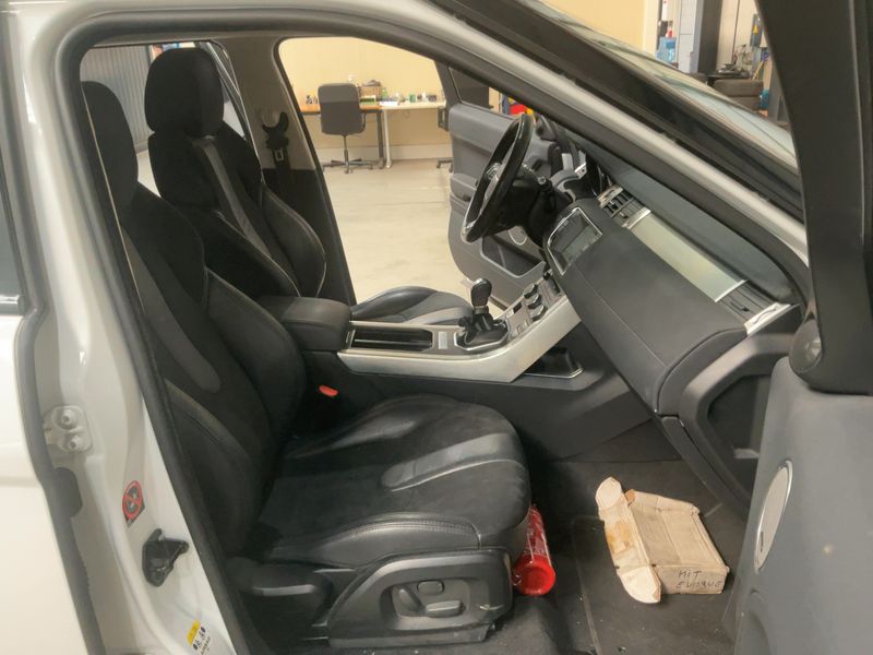 Land Rover Evoque 2.2 Td4 Pure Technik 2015 – снимка 17