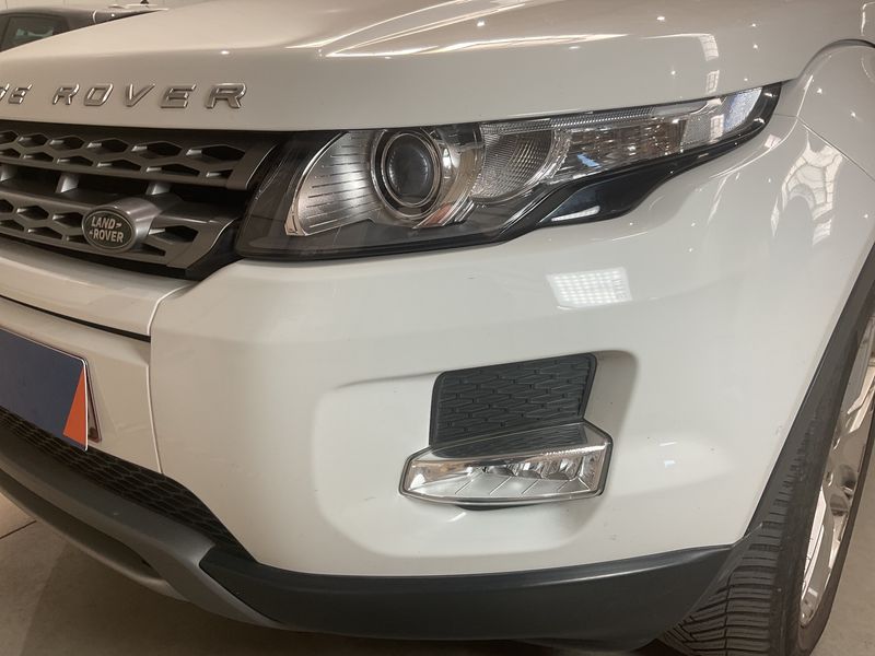 Land Rover Evoque 2.2 Td4 Pure Technik 2015 – снимка 33
