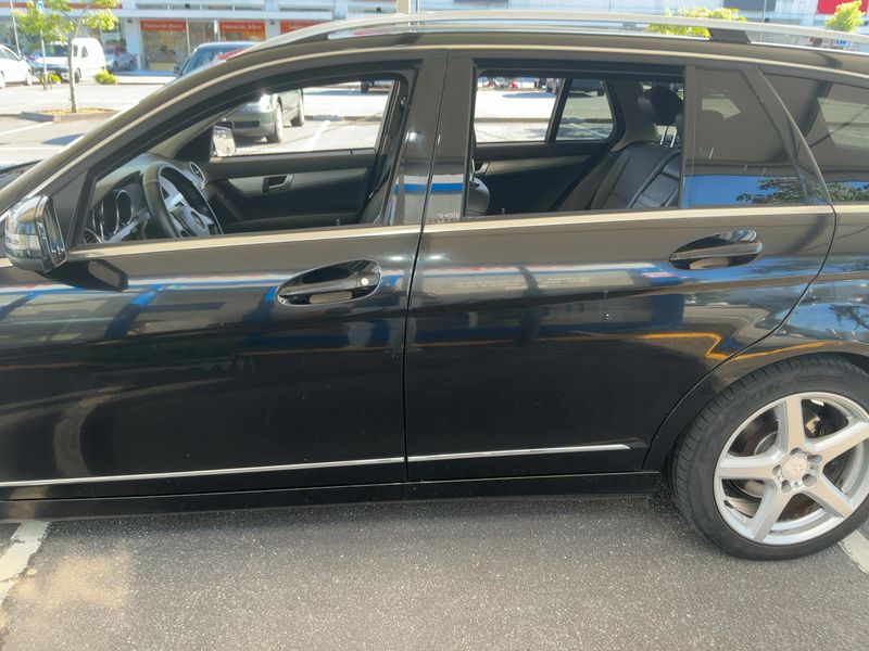 Mercedes-Benz C-Klasse C 220 CDI T BlueEfficiency Avantgarde 2011 – снимка 4