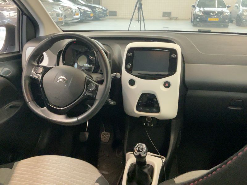 Citroen C1 1.0 VTi Shine 2018 – снимка 17