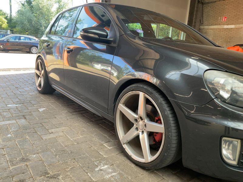 Volkswagen Golf VI 2.0 TSI GTI 2009 – снимка 12