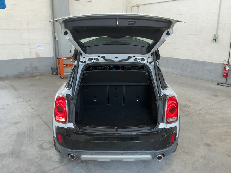 MINI Countryman Cooper SD ALL4 2019 – снимка 15