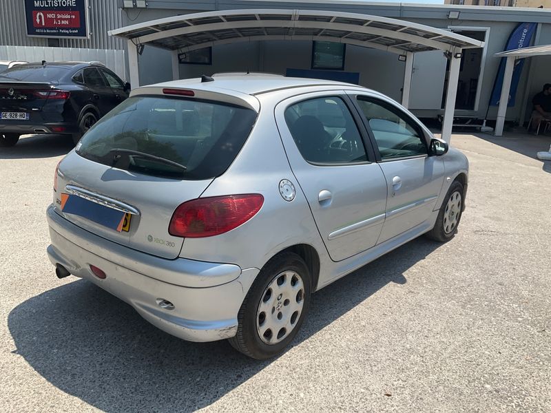 Peugeot 206 1.4 HDi XBOX 360 2007 – снимка 2