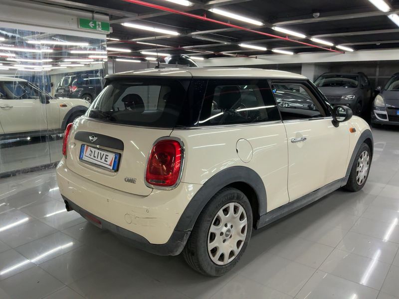 MINI One First 2016 – снимка 8