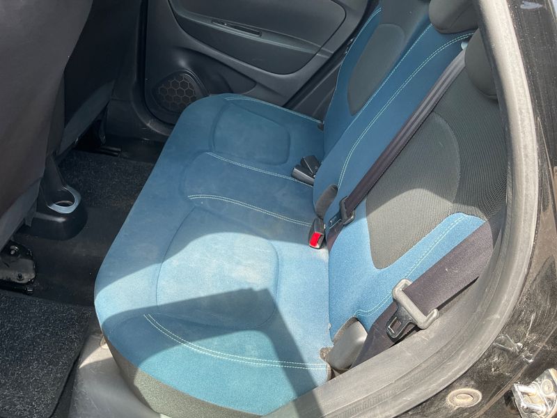 Renault Captur 0.9 TCe Life 2014 – снимка 30