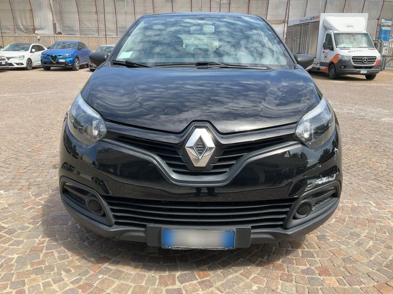Renault Captur 0.9 TCe Life 2014 – снимка 14