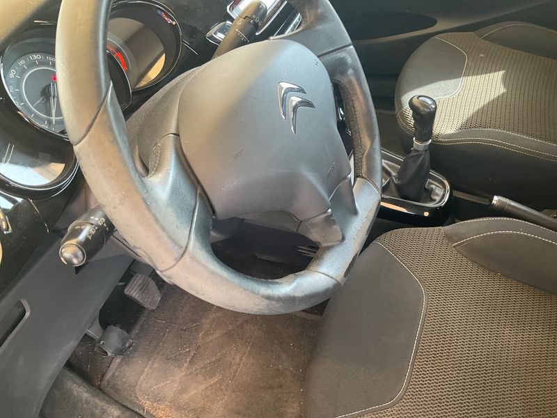 Citroen C3 1.4 HDi Collection 2012 – снимка 24