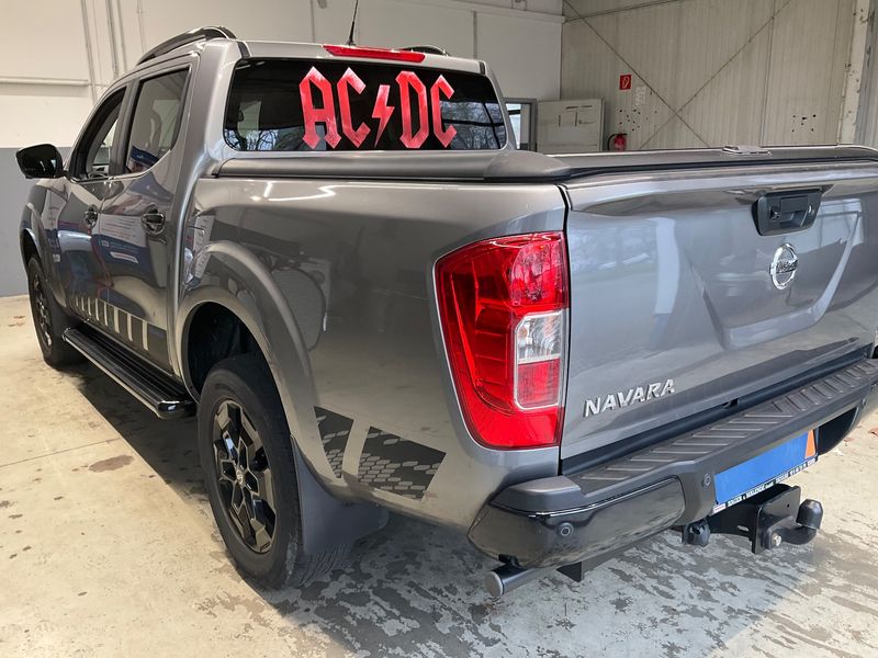 Nissan Navara NP-300 2.3 dCi N-Guard Double Cab 4x4 2022 – снимка 6