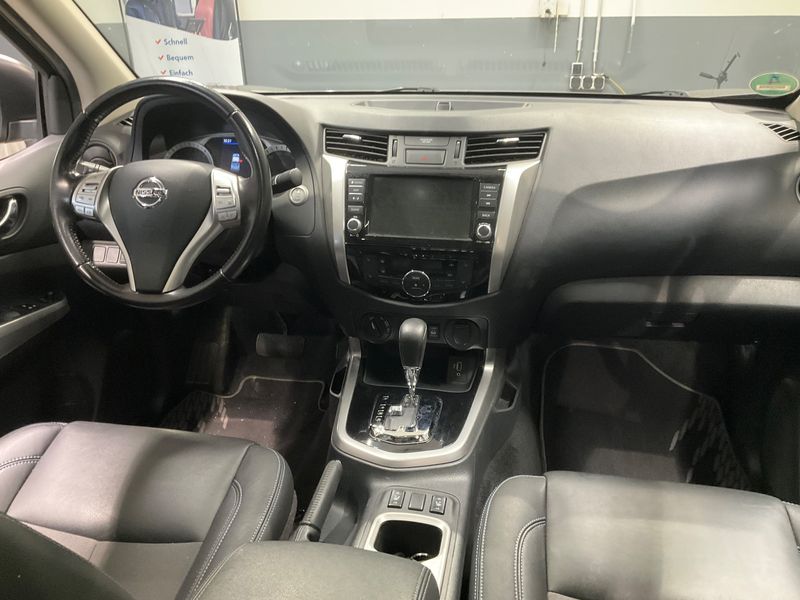 Nissan Navara NP-300 2.3 dCi N-Guard Double Cab 4x4 2022 – снимка 18