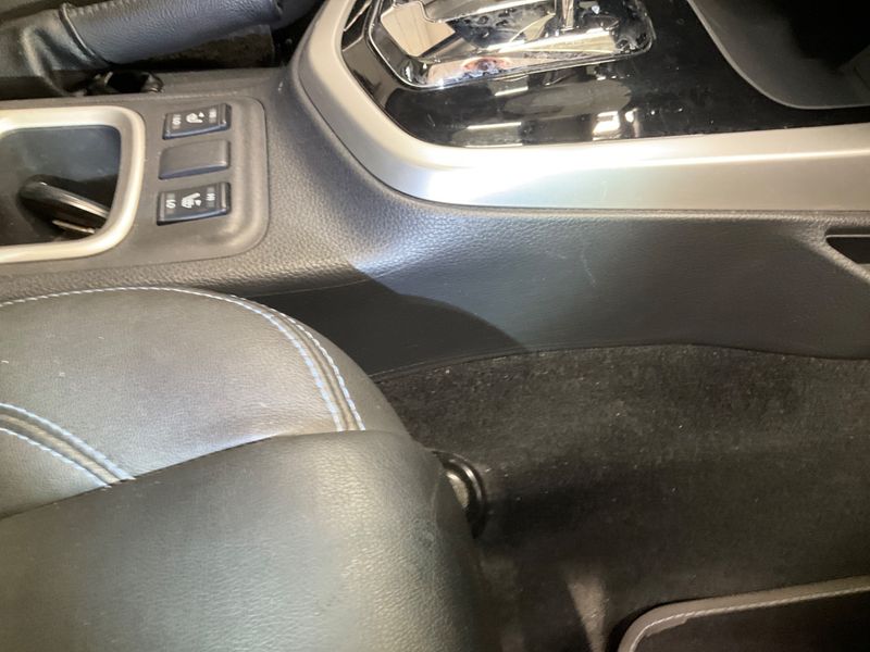 Nissan Navara NP-300 2.3 dCi N-Guard Double Cab 4x4 2022 – снимка 28