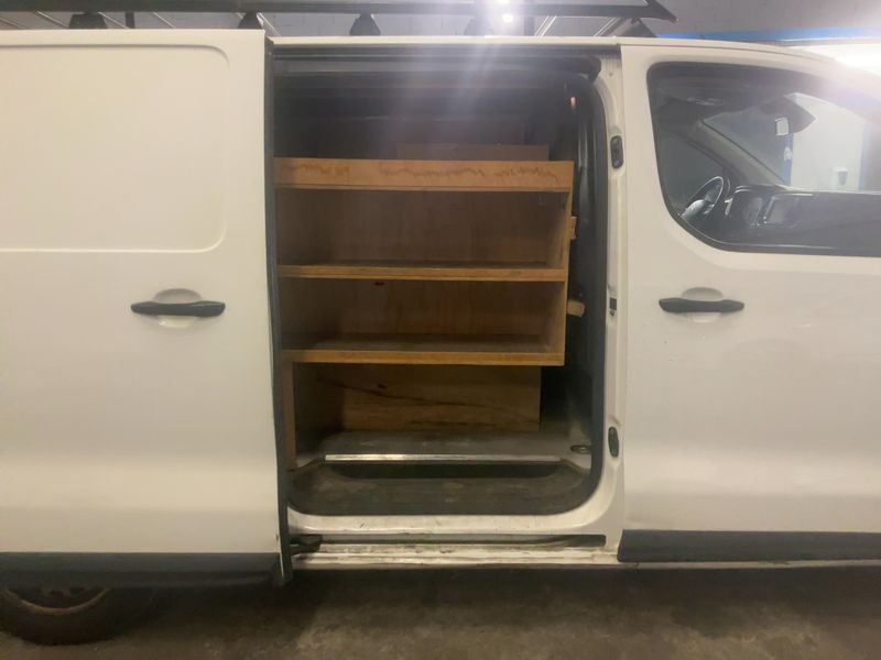 Citroen Jumpy 2.0 Blue-HDi Driver M 2019 – снимка 19
