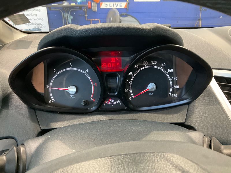 Ford Fiesta 1.6 TDCi Trend 2012 – снимка 4