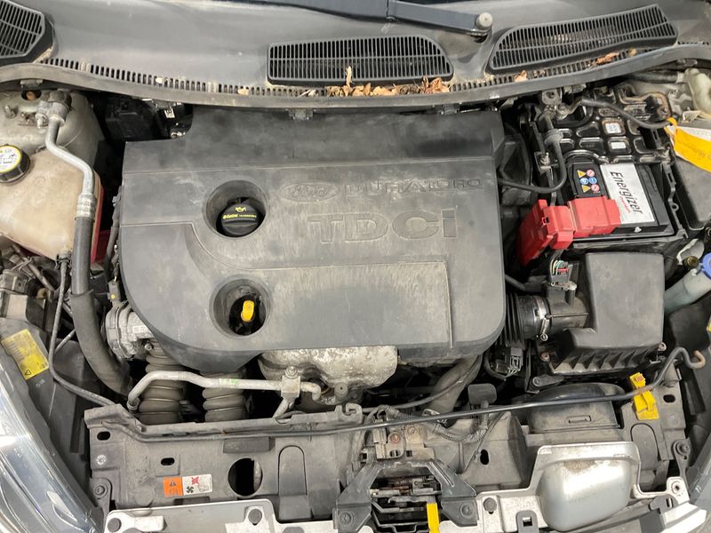 Ford Fiesta 1.6 TDCi Trend 2012 – снимка на щета