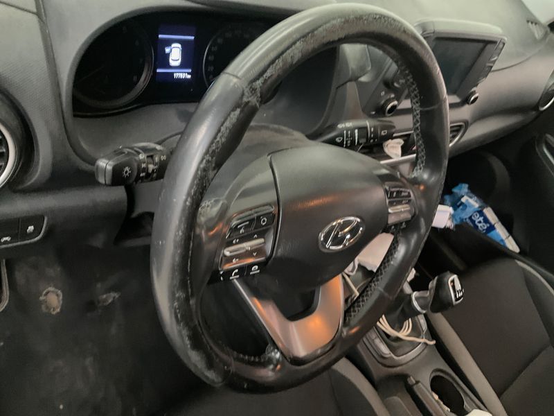 Hyundai Kona 1.0 TGDI Comfort 2WD 2018 – снимка 22