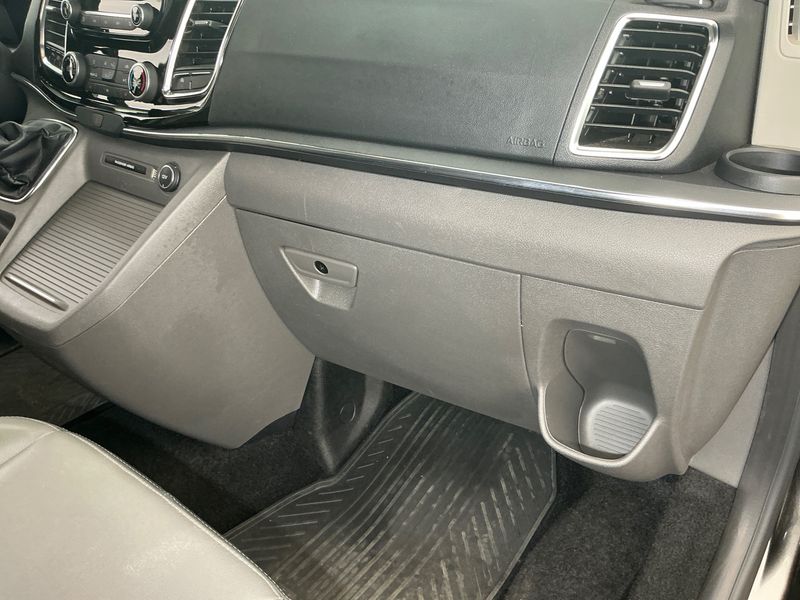 Ford Tourneo Custom 2.0 TDCi Mild-Hybrid 320 L1 Tourneo Titanium 2021 – снимка 26