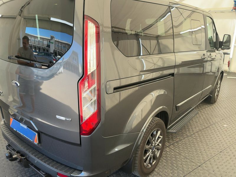 Ford Tourneo Custom 2.0 TDCi Mild-Hybrid 320 L1 Tourneo Titanium 2021 – снимка 8