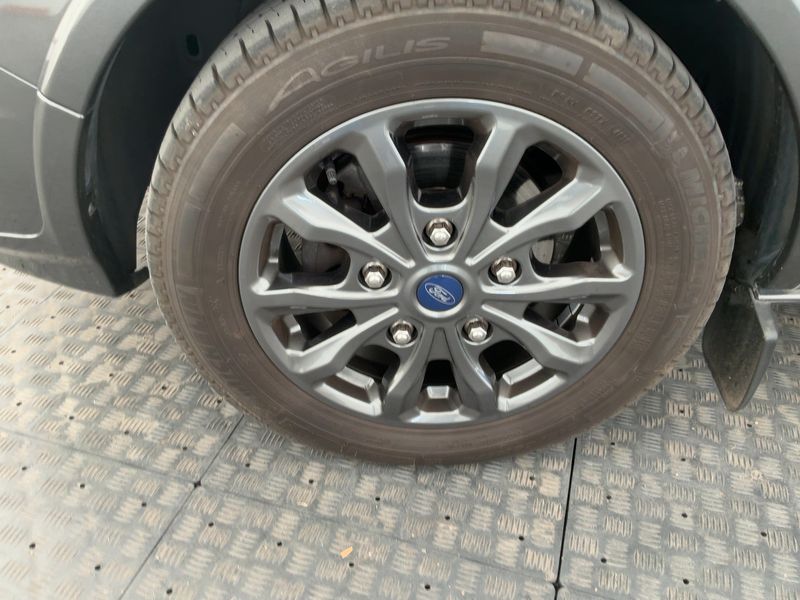 Ford Tourneo Custom 2.0 TDCi Mild-Hybrid 320 L1 Tourneo Titanium 2021 – снимка 3