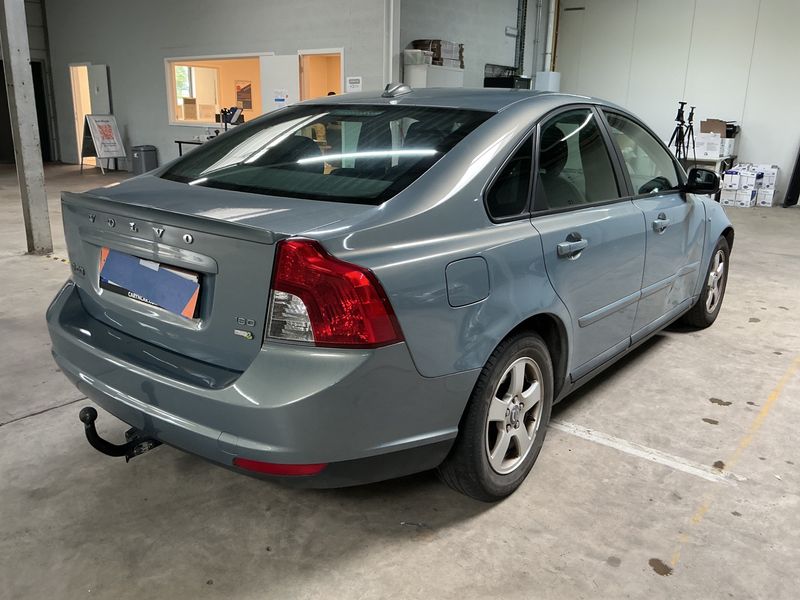 Volvo S40 1.6 DRIVe Kinetic 2009 – снимка 2