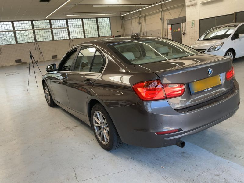 BMW 3er 316i 2014 – снимка 6
