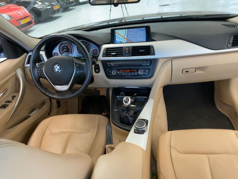 BMW 3er 316i 2014 – снимка 17