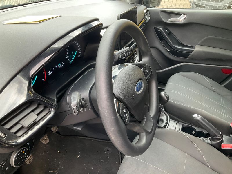 Ford Fiesta 1.1 LPG Connect 2020 – снимка 25
