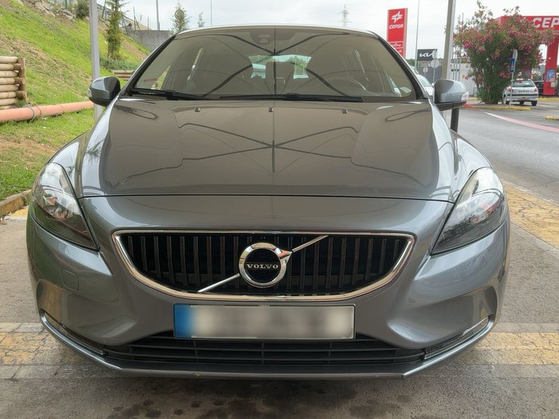 Volvo V40 2.0 D2 Kinetic 2018 – снимка 14