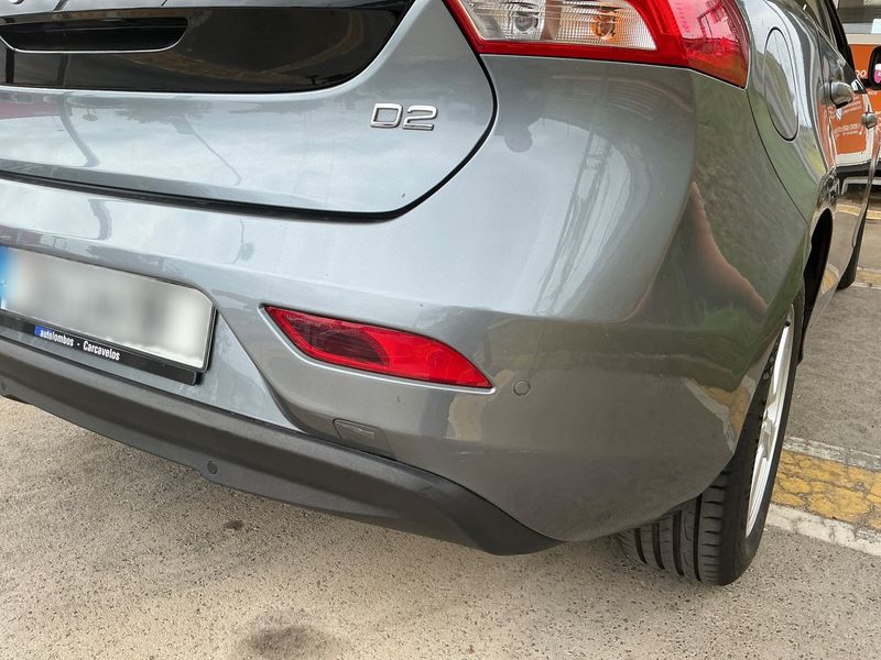 Volvo V40 2.0 D2 Kinetic 2018 – снимка 28