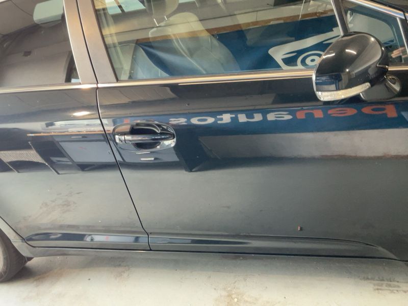Toyota Avensis 2.0 Executive 2012 – снимка 10