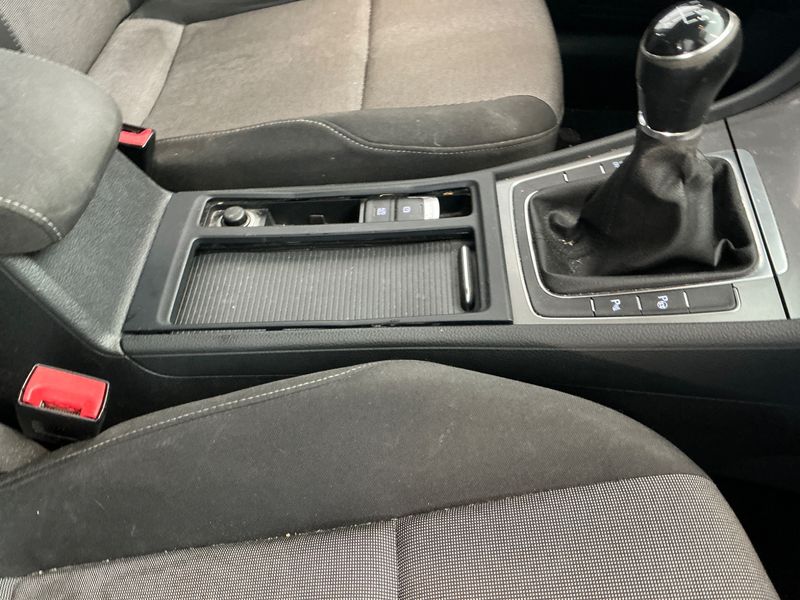 Volkswagen Golf VII 1.2 TSI Trendline BlueMotion Tech 2013 – снимка 37