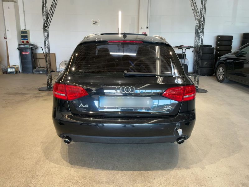 Audi A4 3.0 V6 TDI quattro S line Sportpaket plus 2011 – снимка на щета