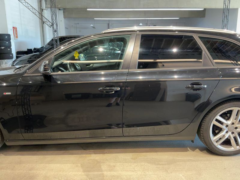 Audi A4 3.0 V6 TDI quattro S line Sportpaket plus 2011 – снимка на щета