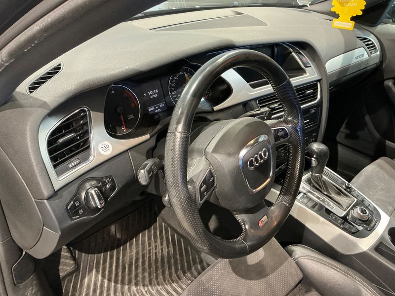 Audi A4 3.0 V6 TDI quattro S line Sportpaket plus 2011 – снимка на щета
