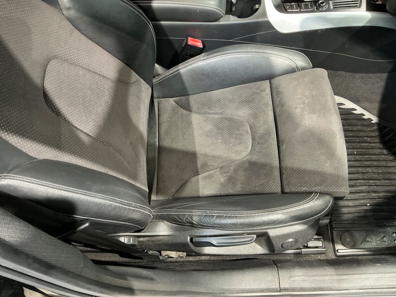 Audi A4 3.0 V6 TDI quattro S line Sportpaket plus 2011 – снимка на щета