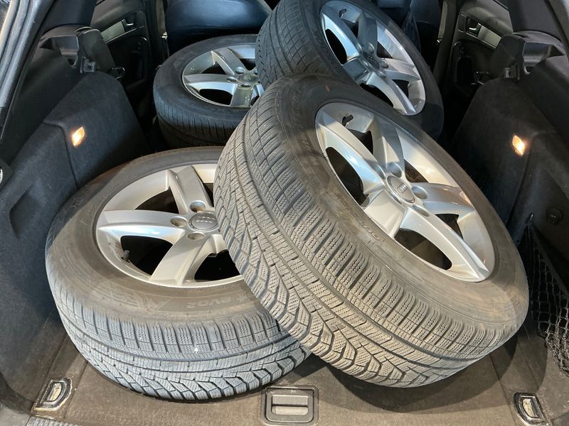 Audi A4 3.0 V6 TDI quattro S line Sportpaket plus 2011 – снимка 21