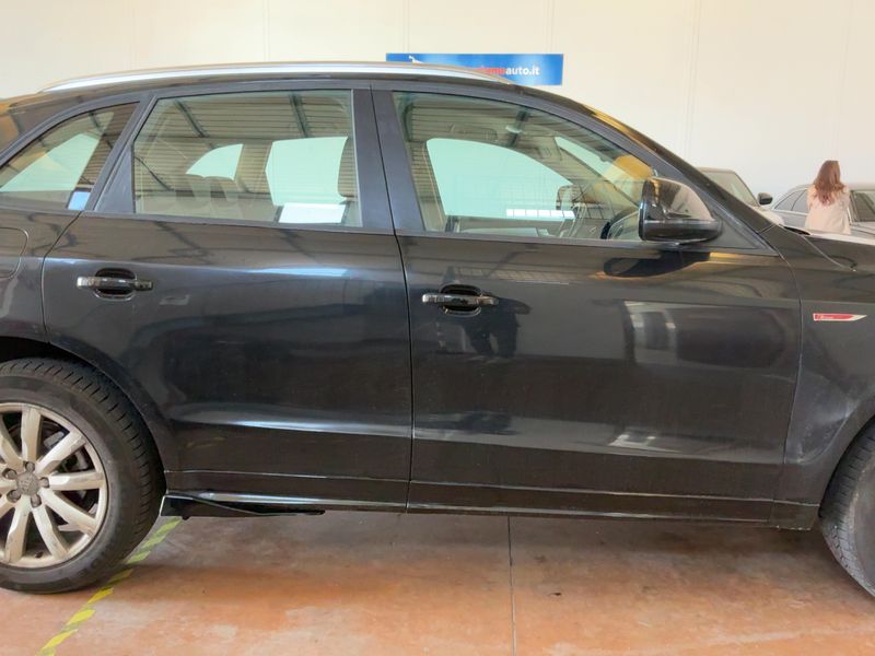 Audi Q5 2.0 TFSI quattro 2011 – снимка 10