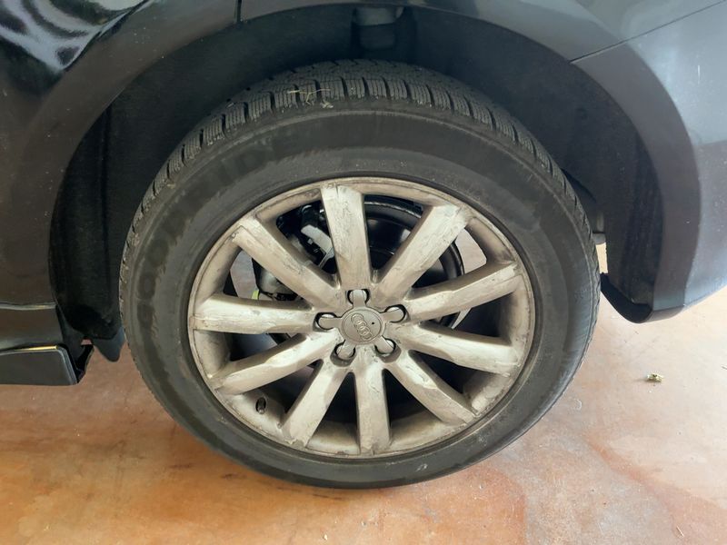 Audi Q5 2.0 TFSI quattro 2011 – снимка 5