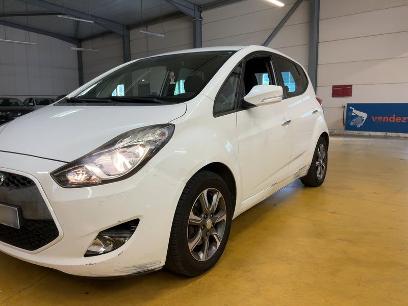 Hyundai ix20 1.4 Intuitive Blue 2016 – снимка 2