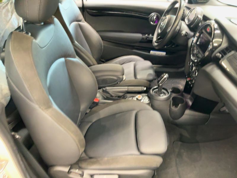 MINI Cabrio Cooper S 2020 – снимка 17