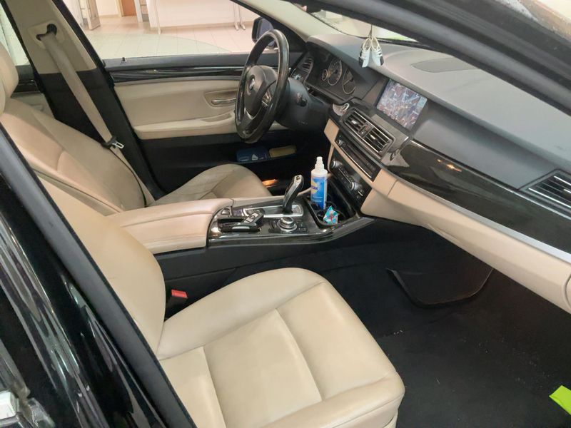 BMW 5er 520d 2011 – снимка 11