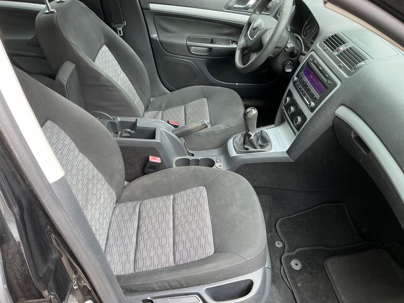 Skoda Octavia 1.9 TDI Ambiente 2009 – снимка 3