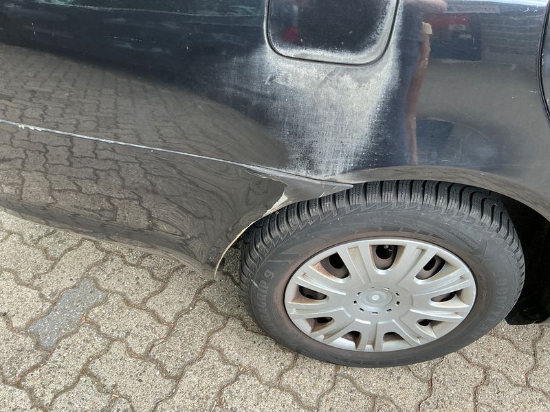 Skoda Octavia 1.9 TDI Ambiente 2009 – снимка на щета