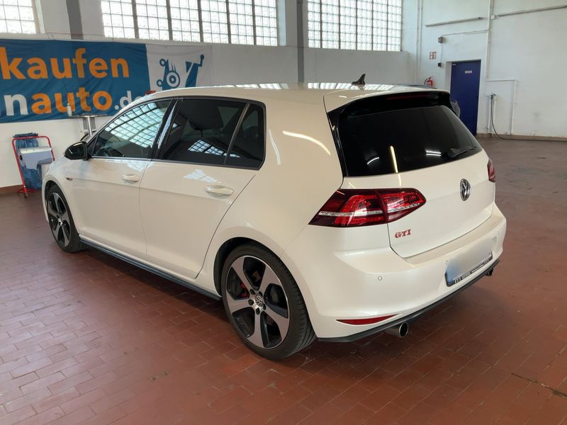 Volkswagen Golf VII 2.0 TFSI GTI "Performance" BlueMotion Tech 2016 – снимка 6