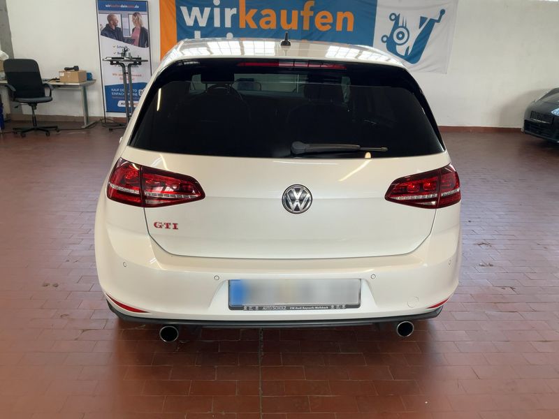 Volkswagen Golf VII 2.0 TFSI GTI "Performance" BlueMotion Tech 2016 – снимка 7