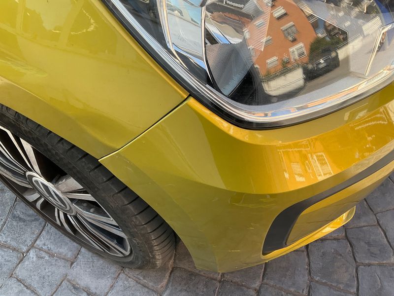 Volkswagen up! 1.0 Black Style 2020 – снимка 38