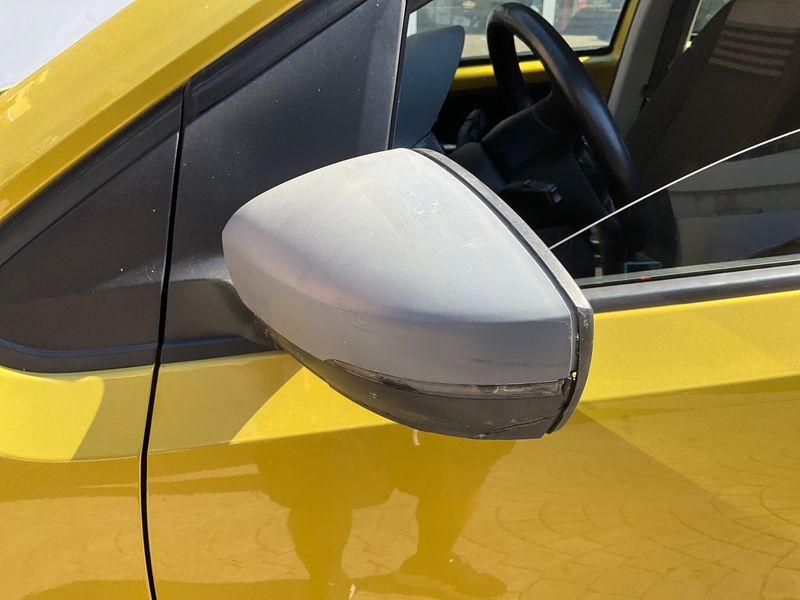 Volkswagen up! 1.0 Black Style 2020 – снимка 27